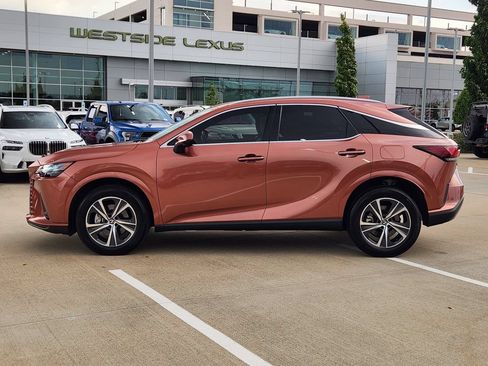 Certified 2026 Lexus RX 350 FWD image 4