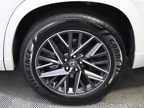 Used 2025 Lexus TX 350 AWD w/ Technology Package image 18