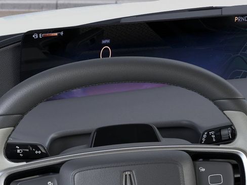 New 2026 Lincoln Navigator L Reserve AWD/4WD image 13