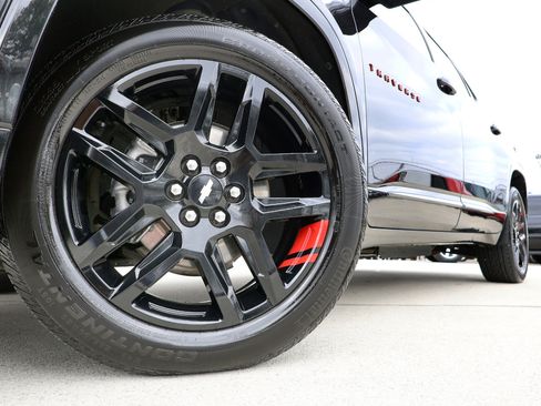 Used 2021 Chevrolet Traverse Premier w/ Redline Edition image 26