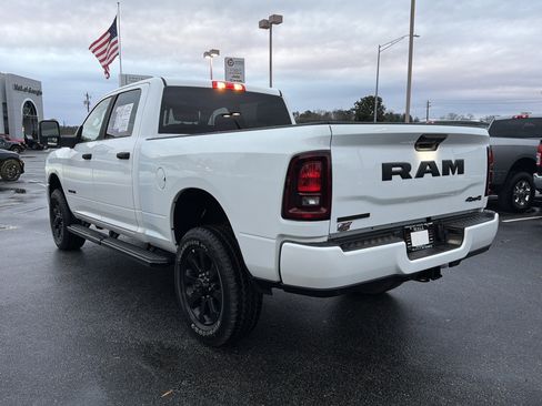 Used 2025 RAM 2500 Big Horn image 8
