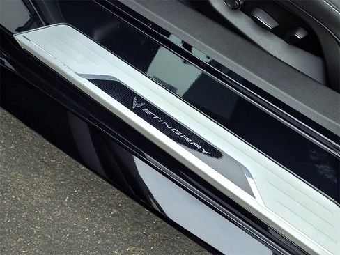 Used 2024 Chevrolet Corvette Stingray image 18