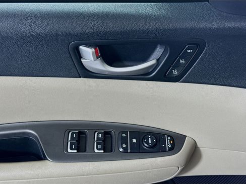 Used 2016 Kia Optima LX w/ LX Convenience Package image 23