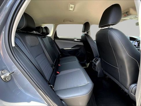 Used 2023 Volkswagen Taos SE FWD image 26