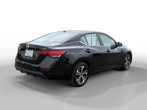 Used 2023 Nissan Sentra SV image 5