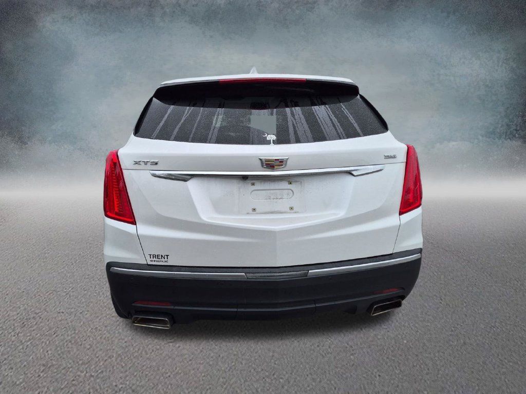 Used 2018 Cadillac XT5 Luxury FWD image 8