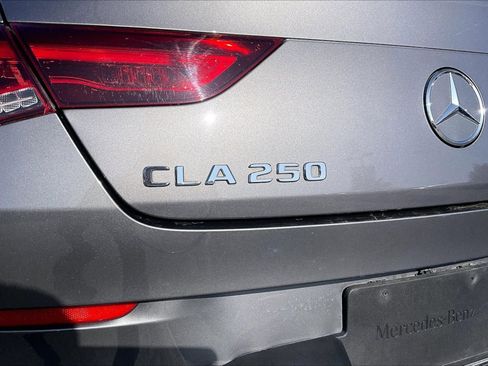 Used 2020 Mercedes-Benz CLA 250 image 8