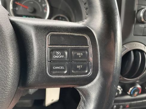 Used 2016 Jeep Wrangler Unlimited Sport w/ Quick Order Package 24S AWD/4WD image 21