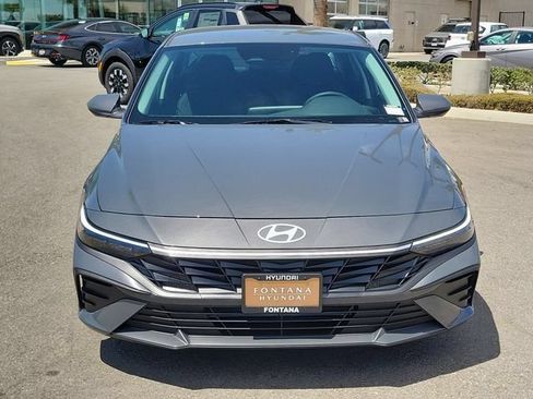 New 2026 Hyundai Elantra SE FWD image 31