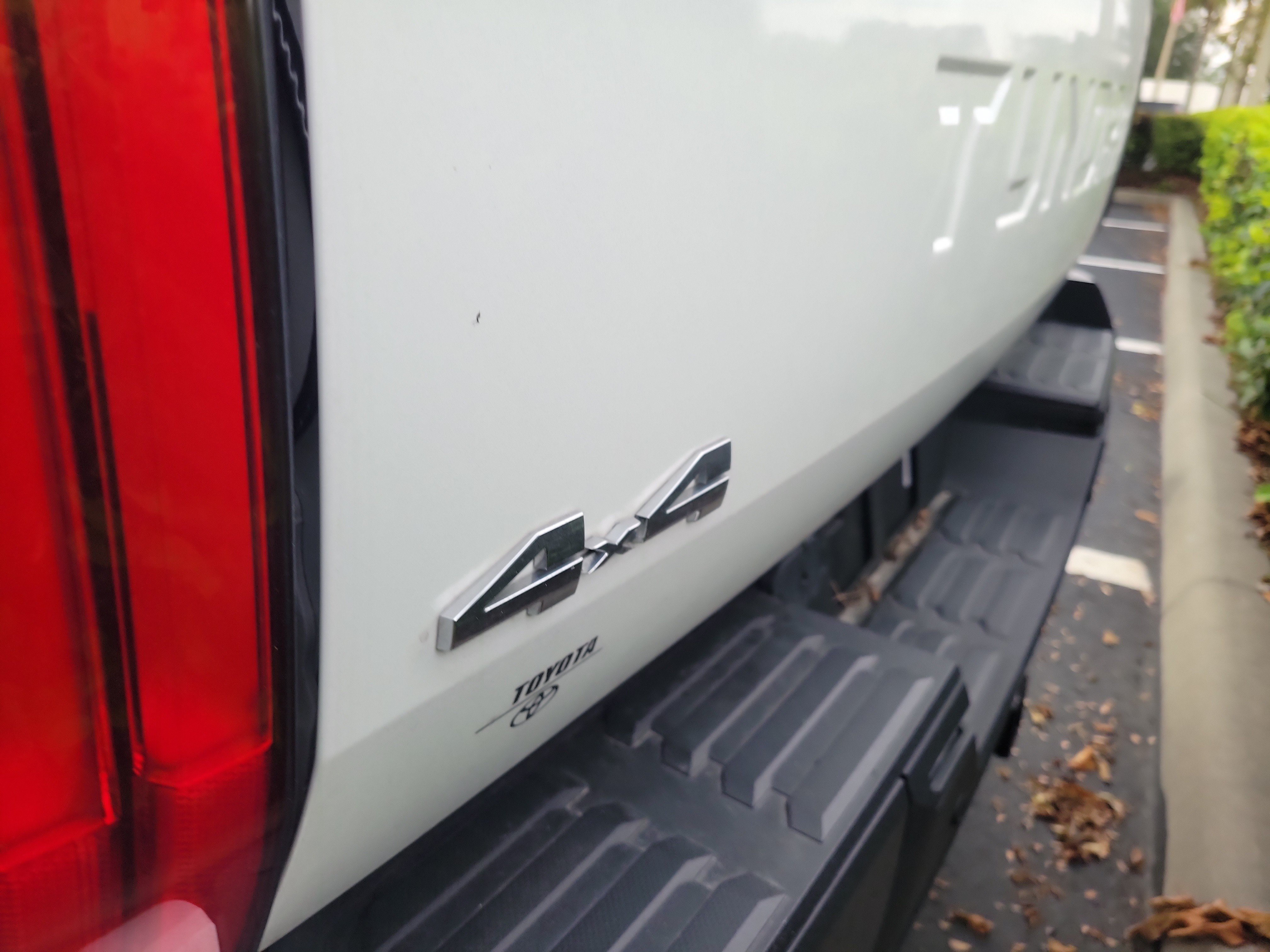 Used 2024 Toyota Tundra SR5 w/ SR5 Premium Package AWD/4WD image 21