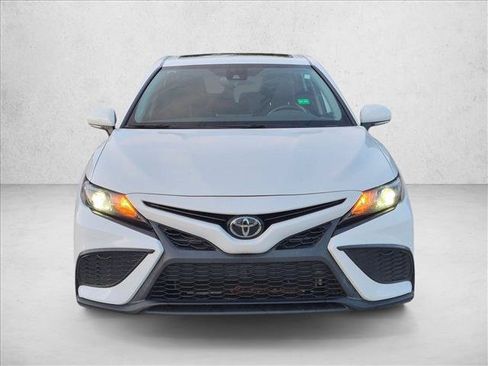 Certified 2022 Toyota Camry SE w/ Convenience Package FWD image 2