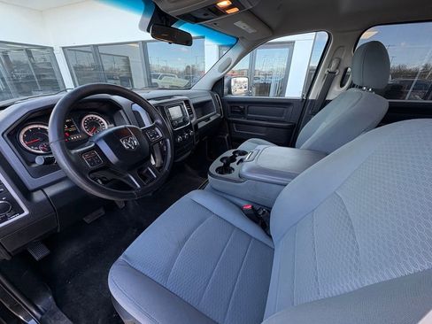 Used 2017 RAM 1500 ST w/ SXT Appearance Group image 15