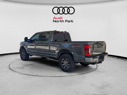 Used 2020 Ford F250 Lariat w/ Lariat Ultimate Package AWD/4WD image 3