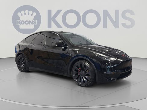 Used 2023 Tesla Model Y Performance AWD/4WD image 10