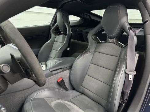 Used 2015 Chevrolet Corvette Z06 w/ Z07 Performance Package image 13