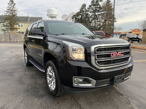 Used 2017 GMC Yukon SLE w/ SLE Value Package image 13