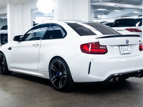 Used 2017 BMW M2 image 4
