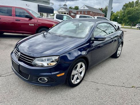 Used 2012 Volkswagen Eos Lux FWD image 3