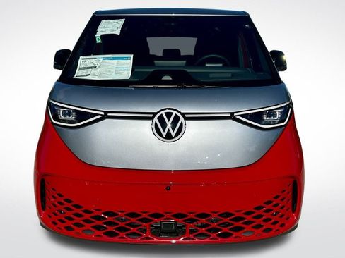 New 2025 Volkswagen ID. Buzz Pro S Plus image 8
