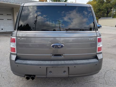 Used 2010 Ford Flex SEL image 6