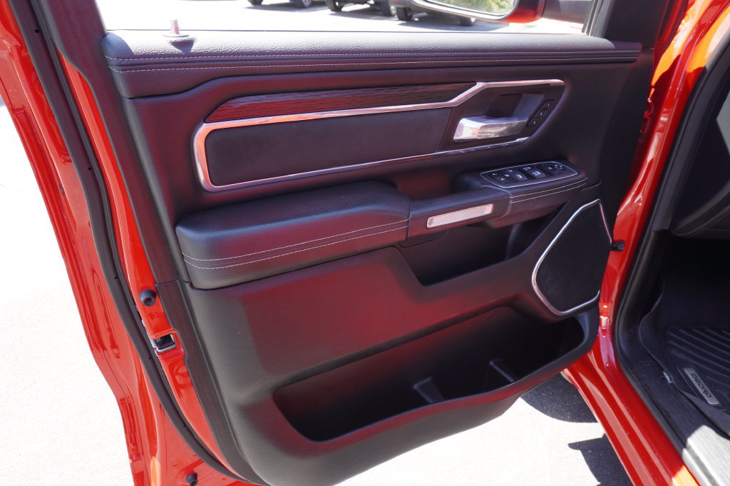 Used 2023 RAM 1500 Laramie AWD/4WD image 14