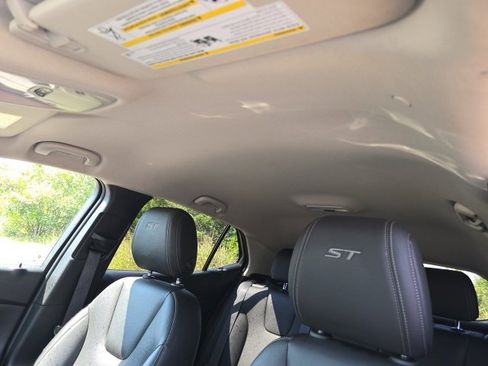 Certified 2024 Buick Encore GX Sport Touring w/ Comfort Package image 11