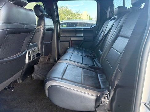 Used 2017 Ford F150 Raptor w/ Equipment Group 802A Luxury AWD/4WD image 9