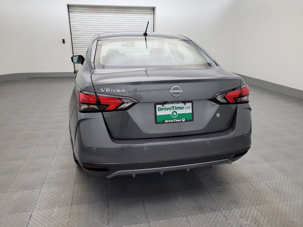 Used 2025 Nissan Versa S w/ Lighting Package FWD image 6