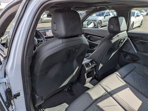 New 2026 BMW 530i image 9