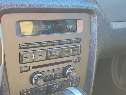 Used 2014 Ford Mustang GT image 28