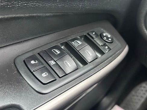 Used 2020 Jeep Cherokee Latitude image 16