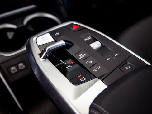 New 2026 BMW X2 xDrive28i w/ Technology Package image 15