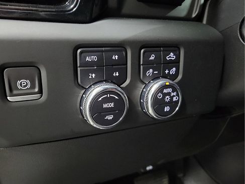 Used 2023 GMC Sierra 1500 AT4 w/ AT4 Premium Package image 14