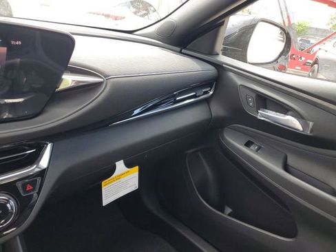 New 2026 Buick Envista Sport Touring w/ Convenience I Package FWD image 25