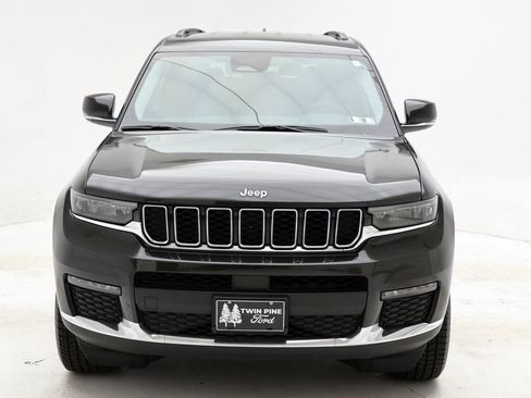 Used 2023 Jeep Grand Cherokee L Limited image 4