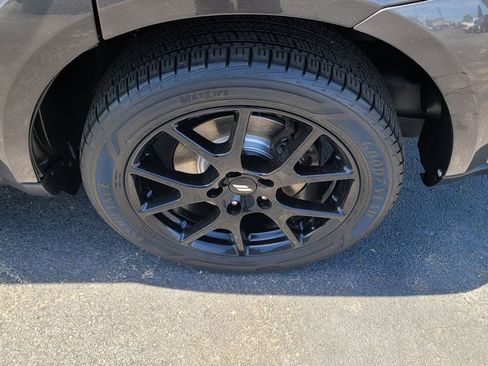 Used 2019 Dodge Journey GT w/ Blacktop Package AWD/4WD image 8
