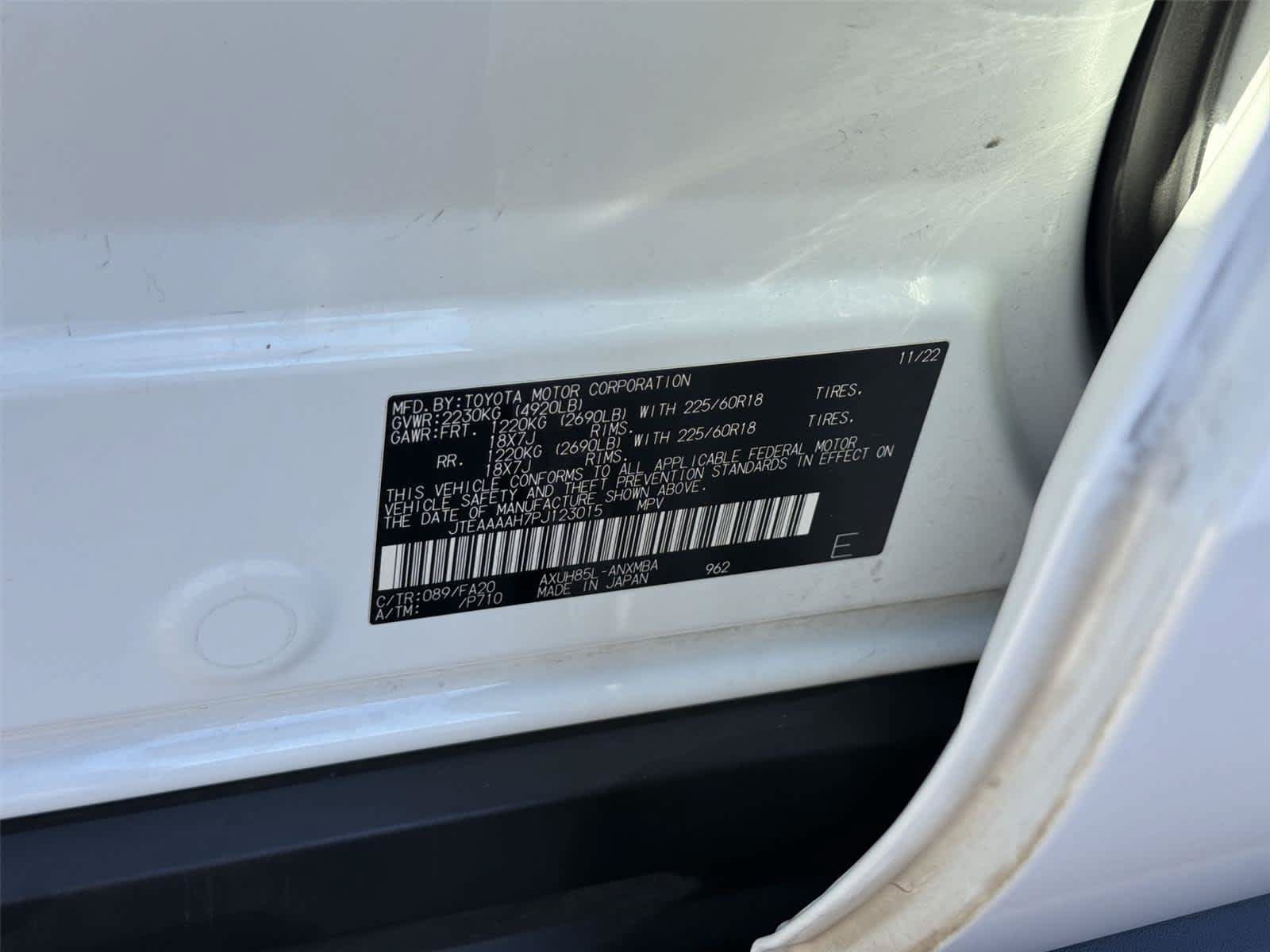Used 2023 Toyota Venza LE AWD/4WD image 23