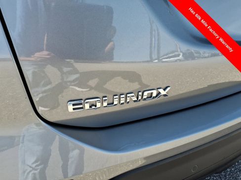 Used 2024 Chevrolet Equinox LS w/ LS Convenience Package image 9