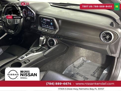 Used 2018 Chevrolet Camaro LT image 33