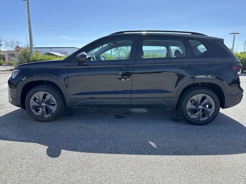 Used 2026 Volkswagen Taos S FWD image 3