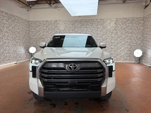 Used 2025 Toyota Tundra Limited AWD/4WD image 2