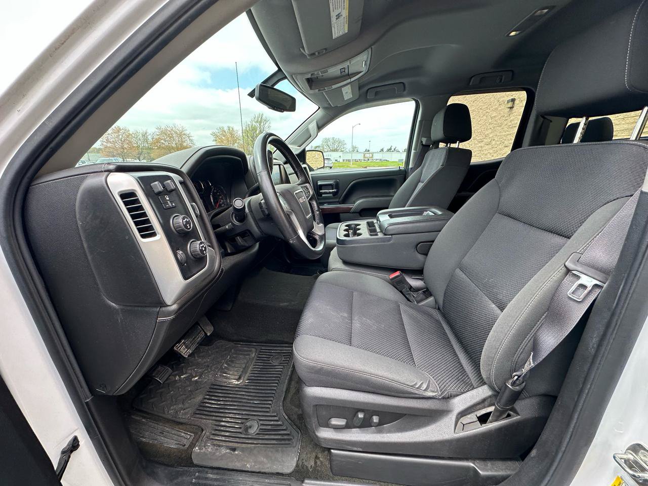 Used 2017 GMC Sierra 1500 SLE AWD/4WD image 10