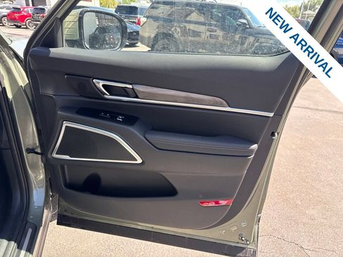 Used 2025 Kia Telluride SX X-Line AWD/4WD image 10