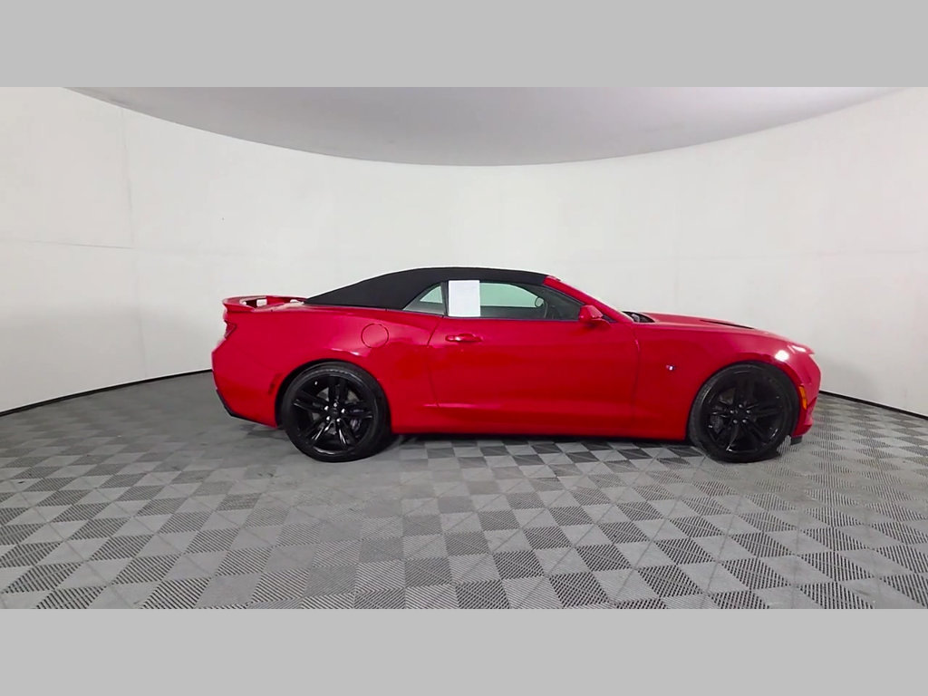 Used 2017 Chevrolet Camaro SS RWD image 36