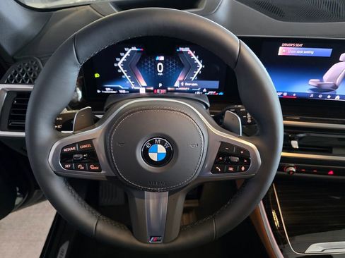 New 2026 BMW X5 sDrive40i image 13