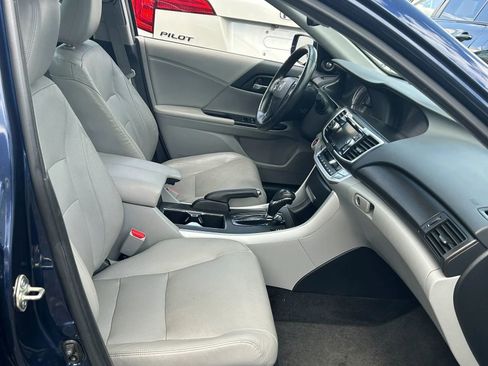 Used 2015 Honda Accord EX-L image 10
