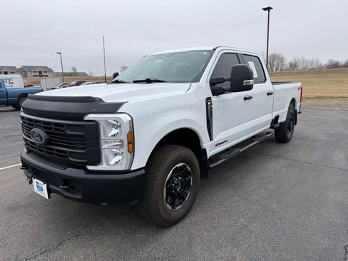 Used 2024 Ford F350 XL image 1