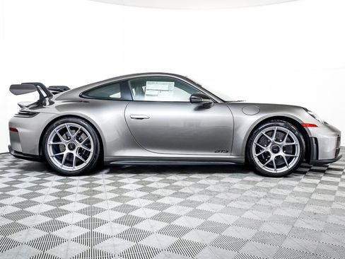 Used 2026 Porsche 911 GT3 image 9