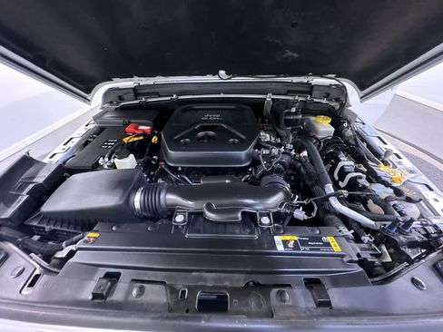 Used 2021 Jeep Wrangler Unlimited Sport image 11