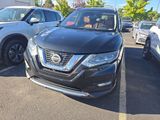 Used 2018 Nissan Rogue SL w/ Premium Package image 2